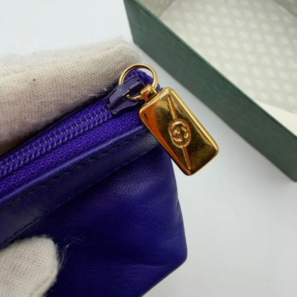 Gucci small Purple Leather Pouch with Gold Hardware - Picture 3 of 9